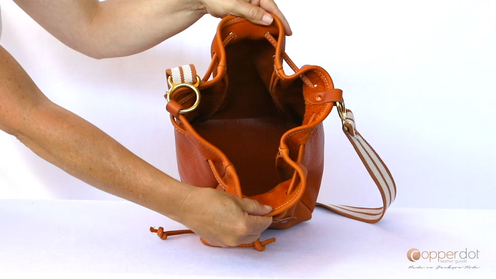 Arizona Bucket Bag - Copperdot Leather Goods