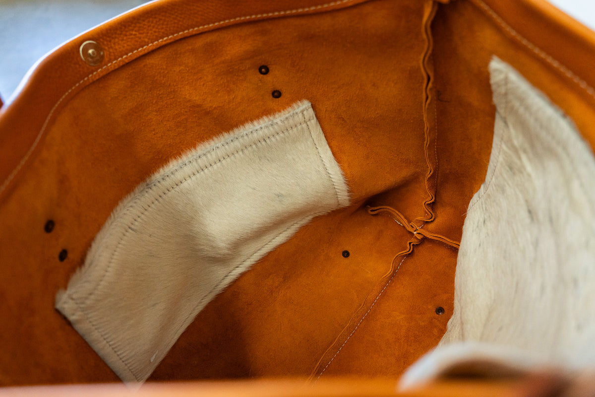 Arizona No. 2 Tote - Sample Hardware