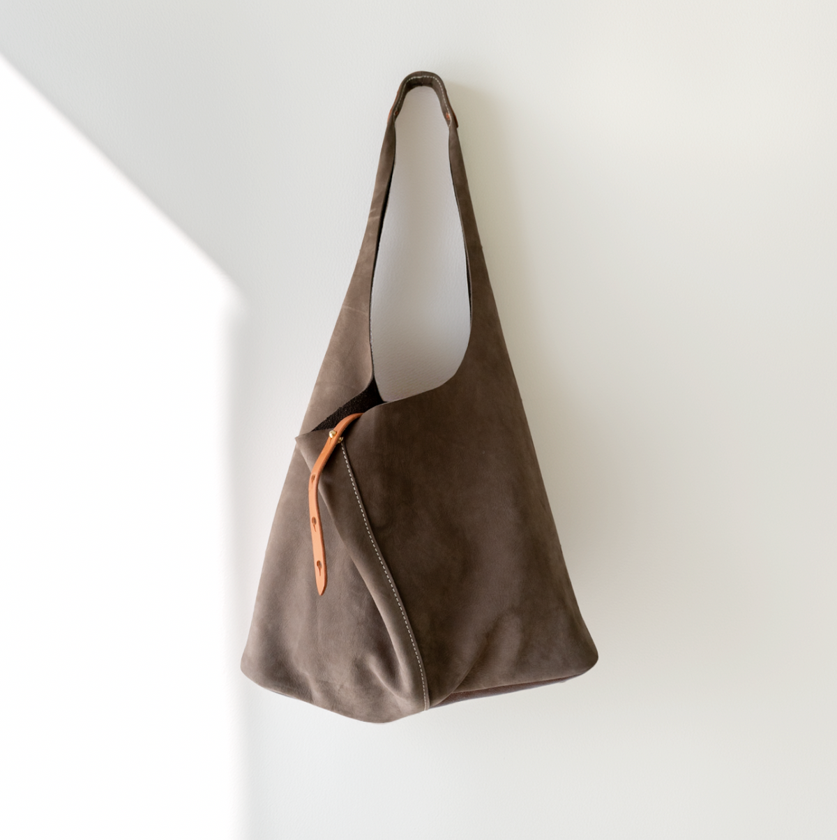 Dove Amalfi Beach Tote