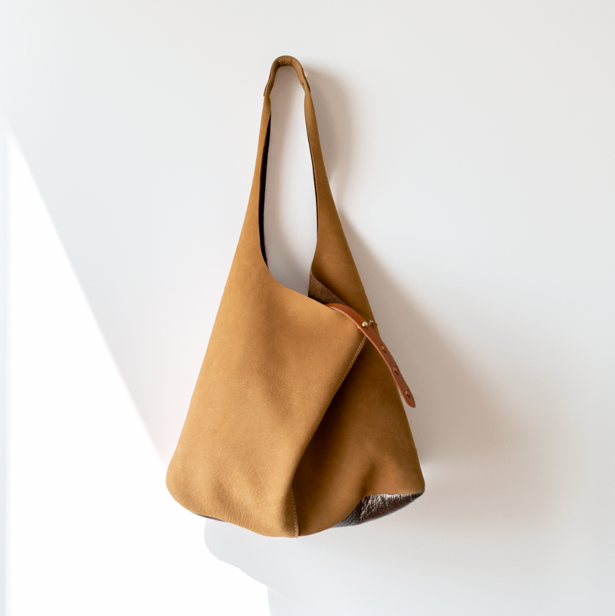 Toffee Amalfi Beach Tote