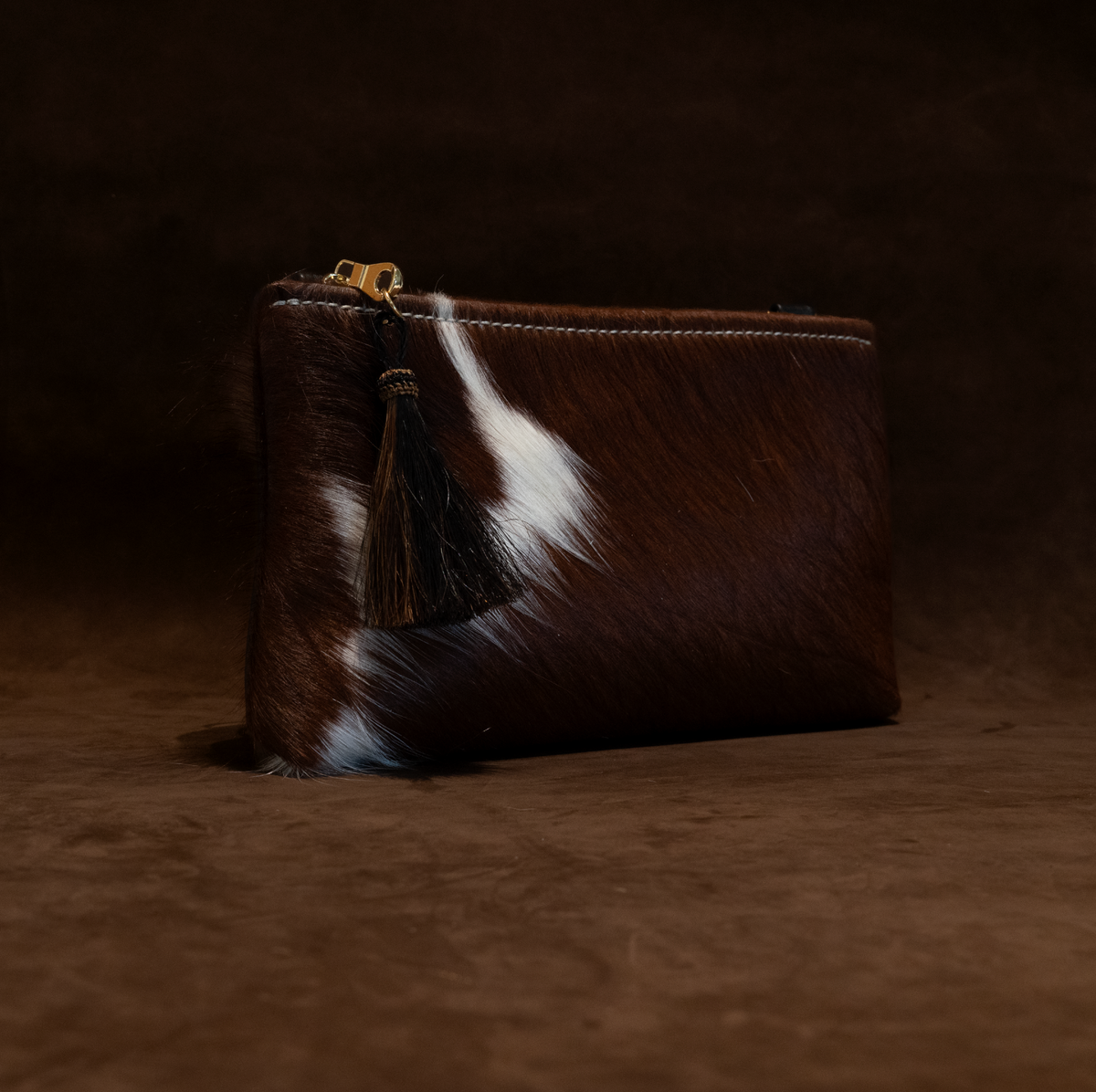 Zippy Clutch | Black & Brown Hide