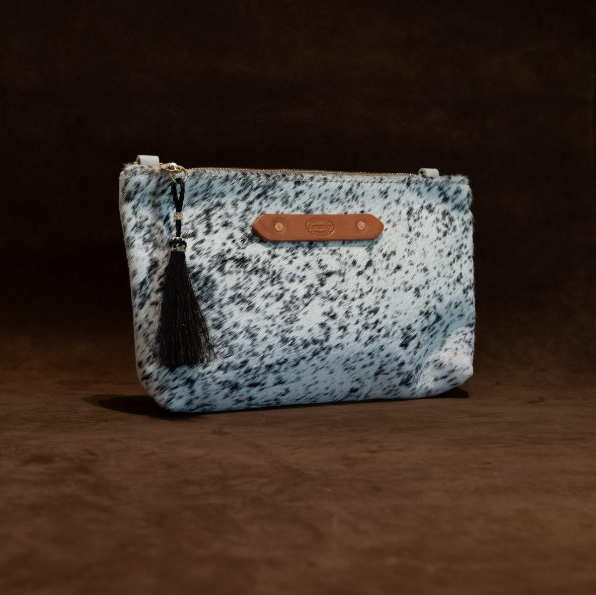 Zippy Clutch | Cream & Black Hide