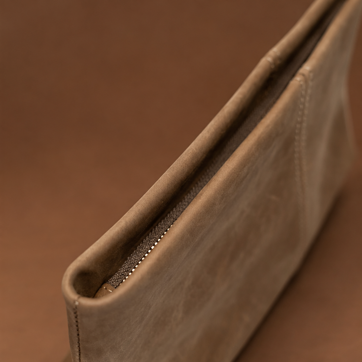 Jade Clutch | Sandstone